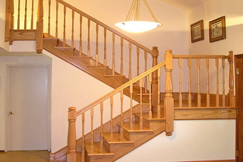 Cầu thang gỗ phong cách hiện đại